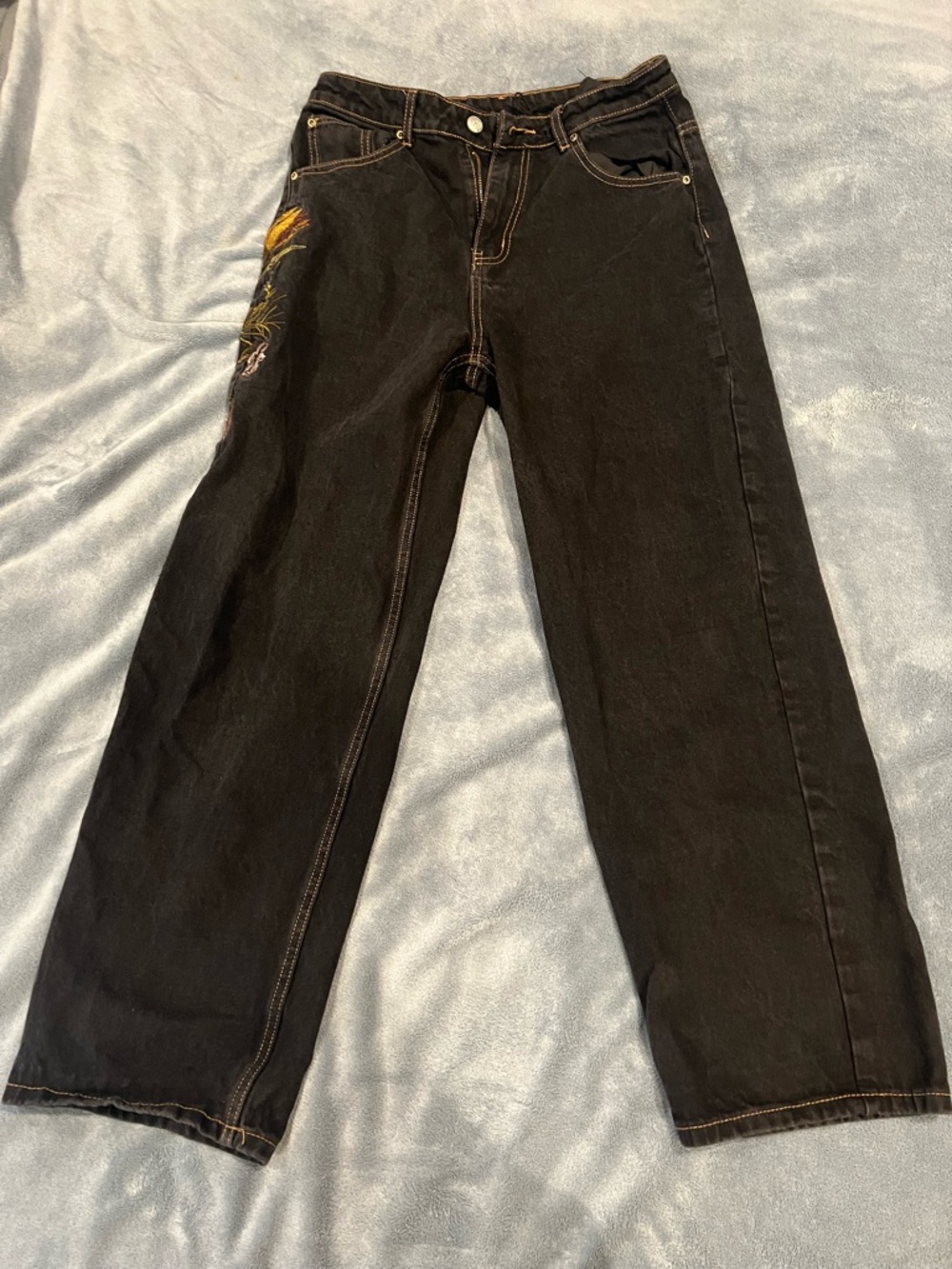 Derschutze "garden of eden" Denim jeans black
Size: 28
Excellent condition